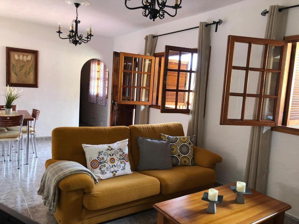 Apartamentos Casa Rosan, Junto A La Caldera De Taburiente 엘파소 외부 사진